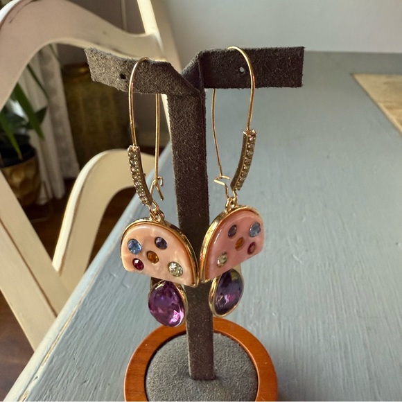 Betsey Johnson Gold Tone Mushroom Earrings - Picture 8 of 8